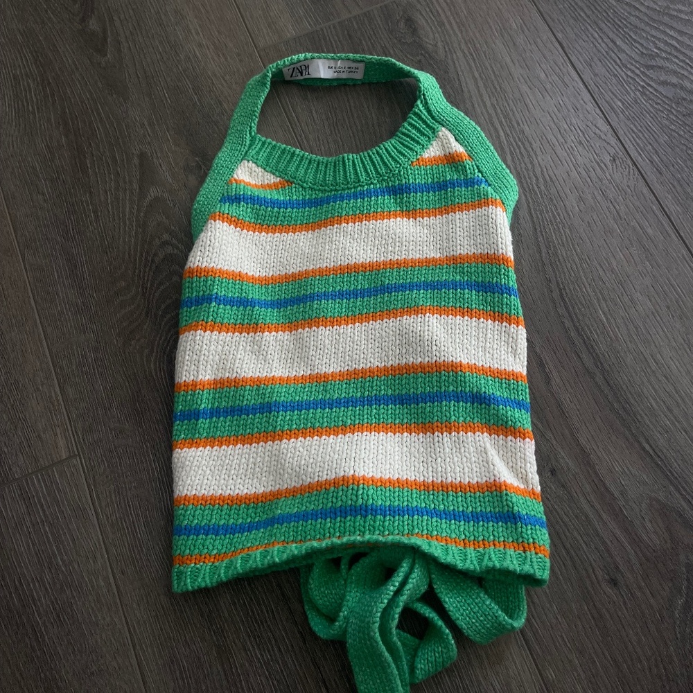 ZARA BACKLESS TOP
